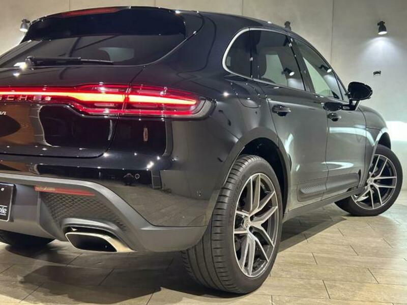 MACAN