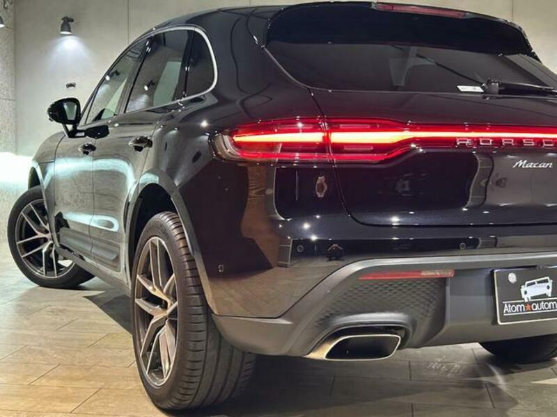 MACAN