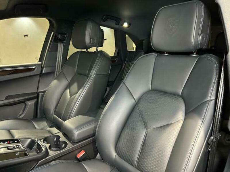 MACAN