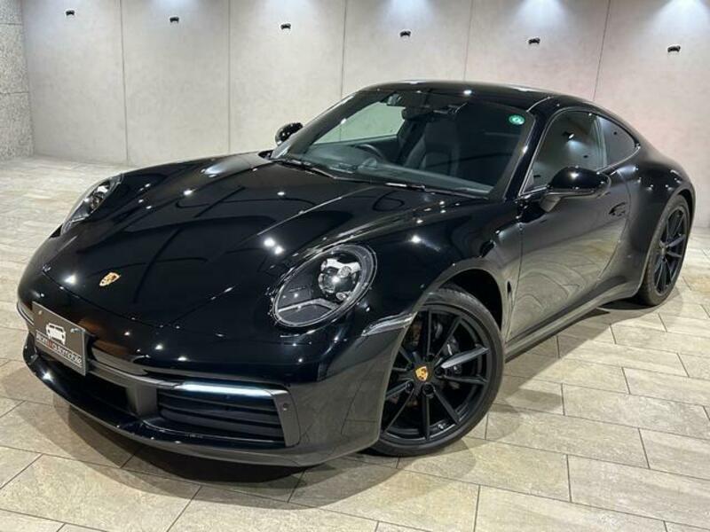 911