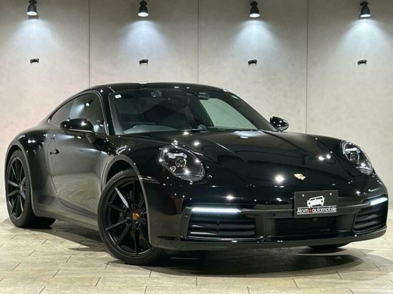 911