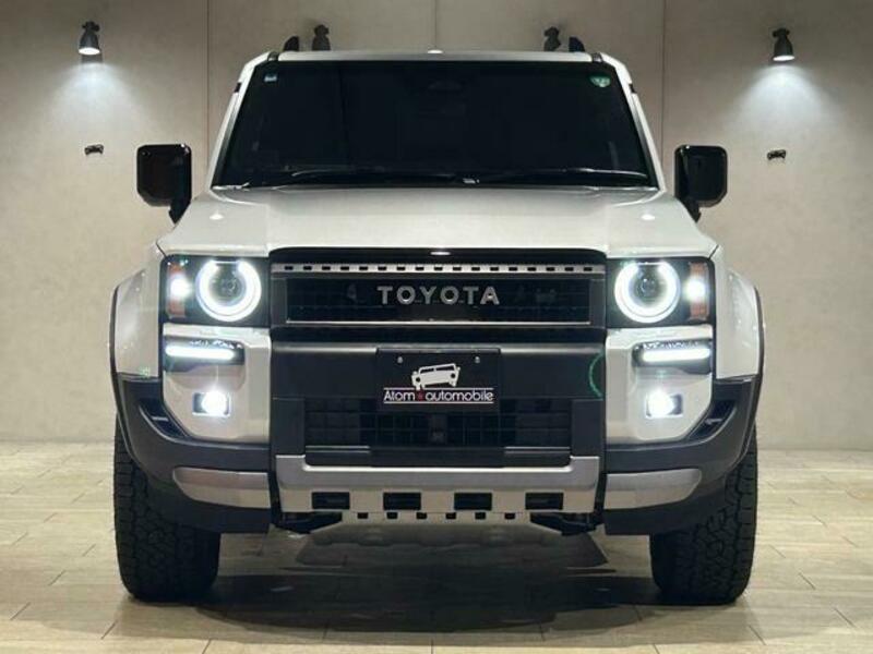 LAND CRUISER 250