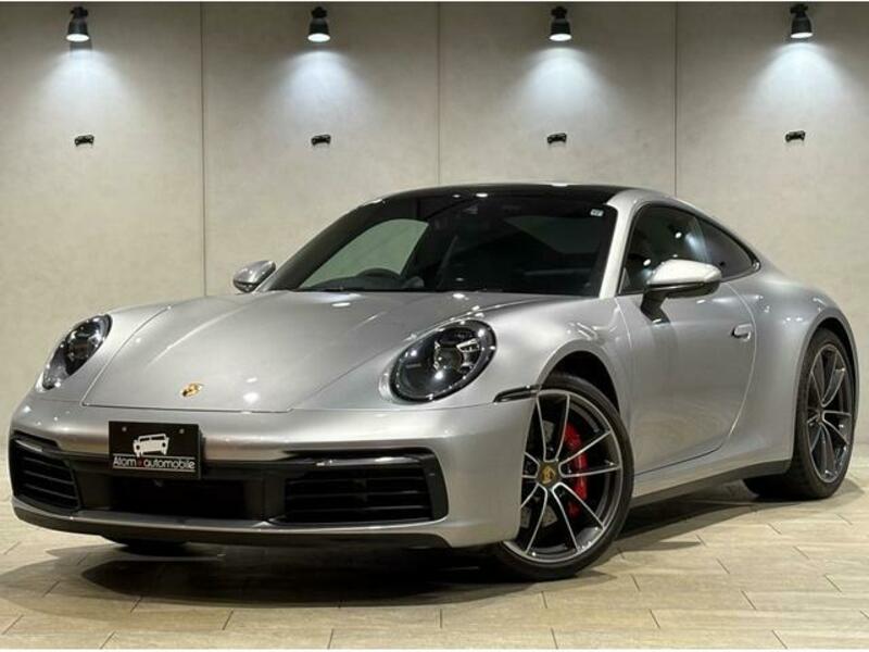 PORSCHE 911