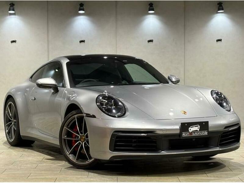 911