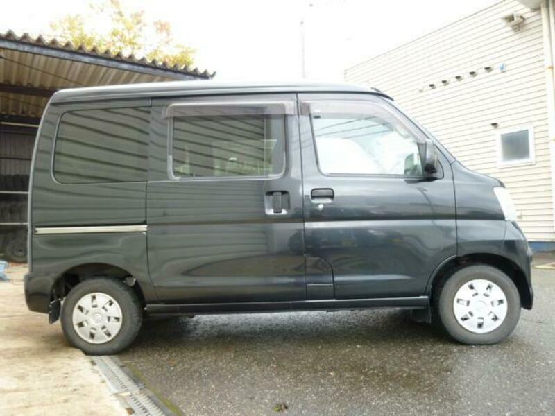 PIXIS VAN