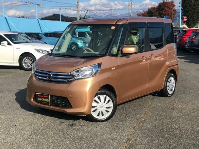 NISSAN DAYZ ROOX