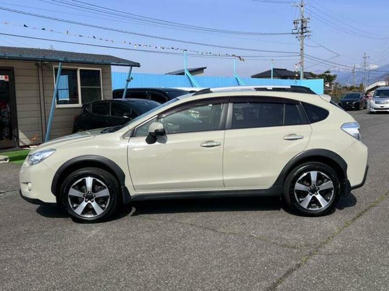 XV HYBRID