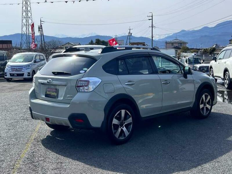 XV HYBRID