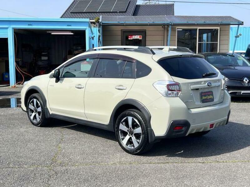 XV HYBRID