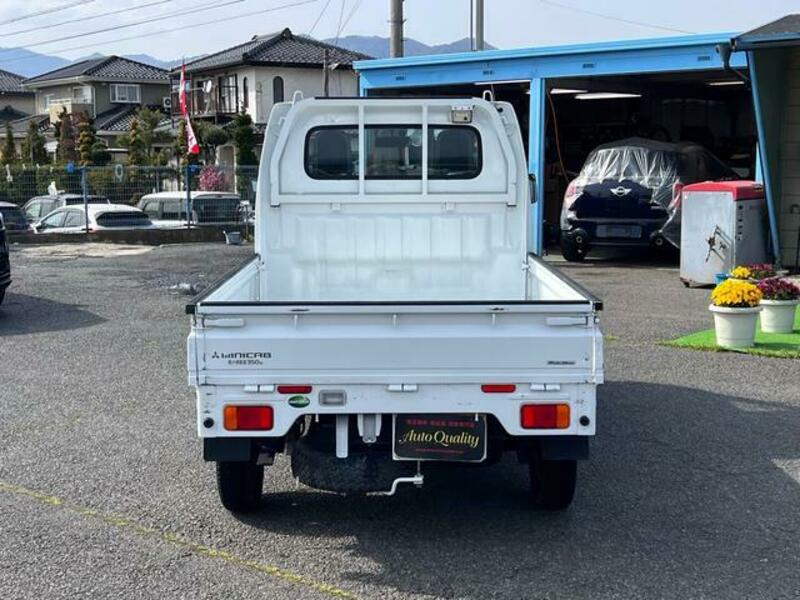 MINICAB TRUCK