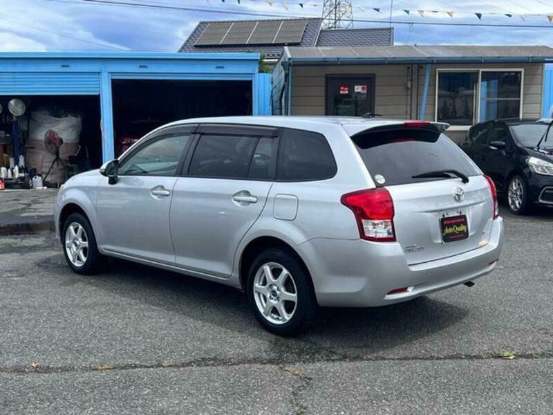 COROLLA FIELDER