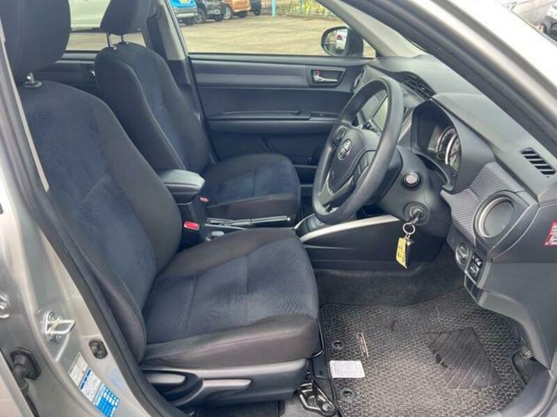 COROLLA FIELDER