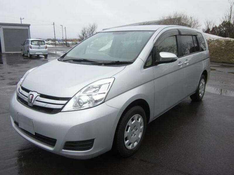 TOYOTA ISIS