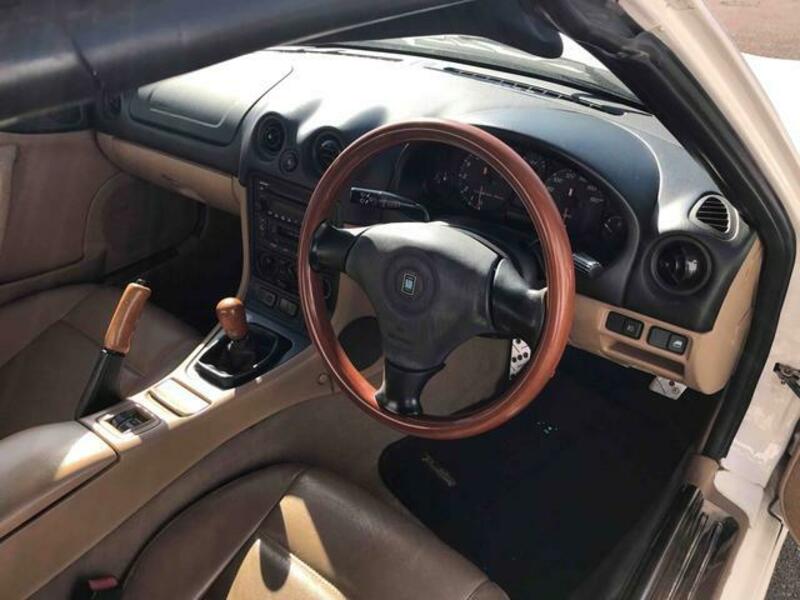 ROADSTER