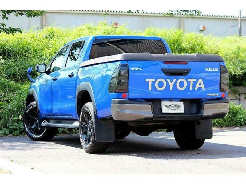 HILUX