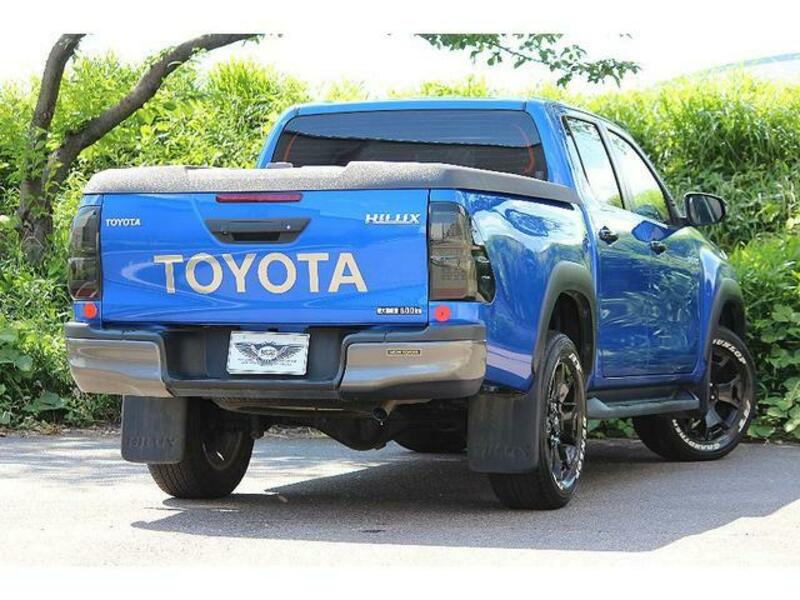 HILUX