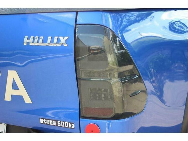 HILUX