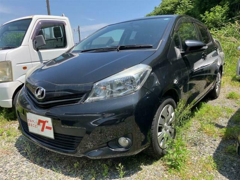 TOYOTA VITZ