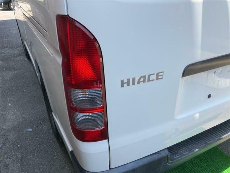 HIACE VAN