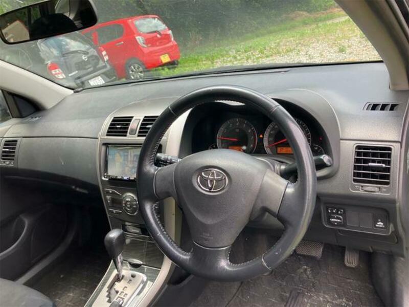 COROLLA FIELDER