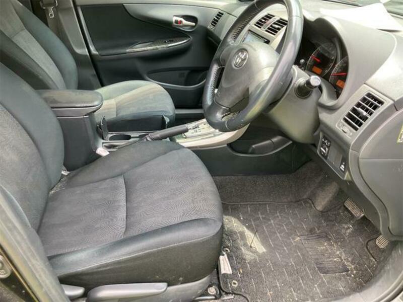 COROLLA FIELDER