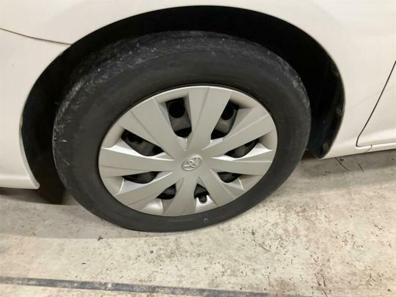 COROLLA AXIO