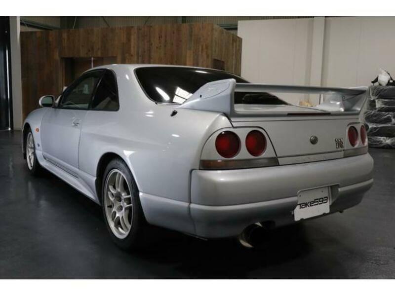 SKYLINE