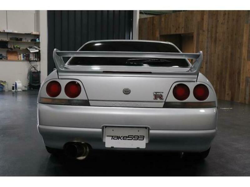 SKYLINE