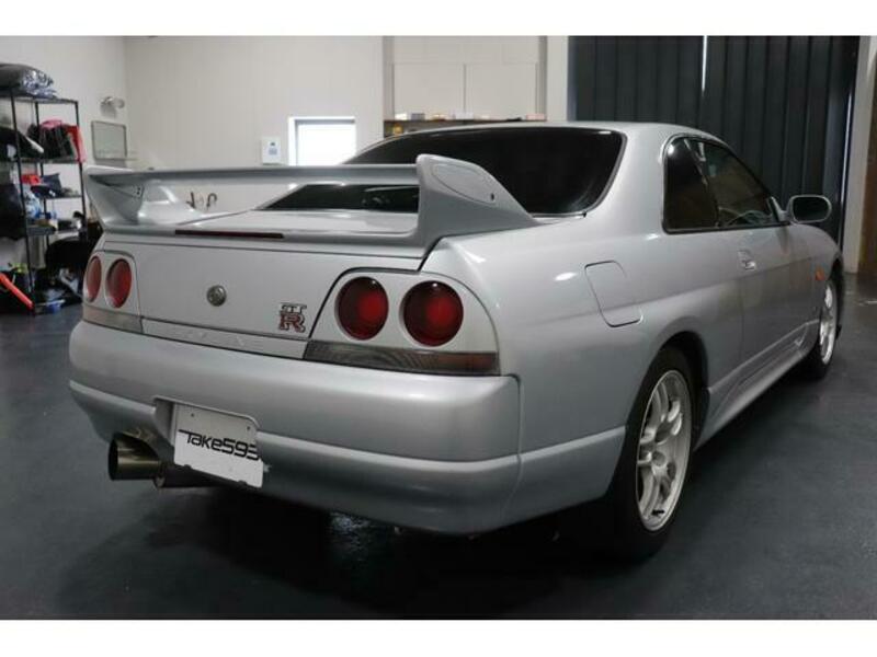 SKYLINE