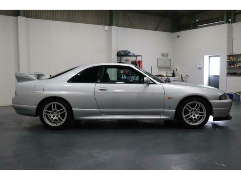SKYLINE
