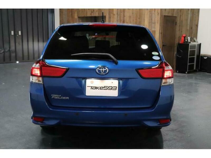 COROLLA FIELDER