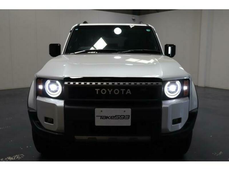 LAND CRUISER 250