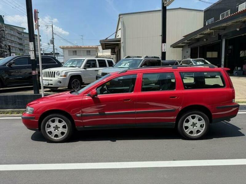 V70