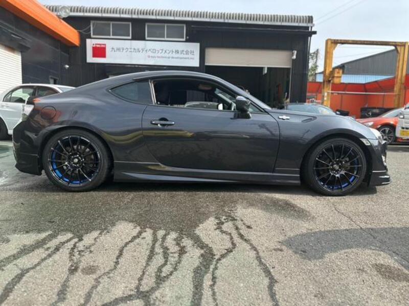 86