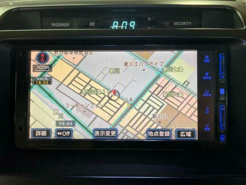LAND CRUISER