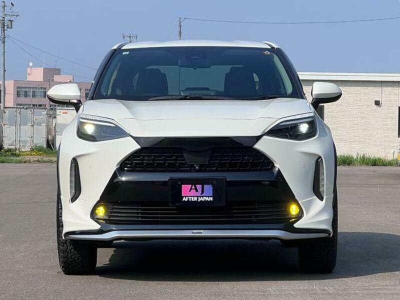 YARIS CROSS