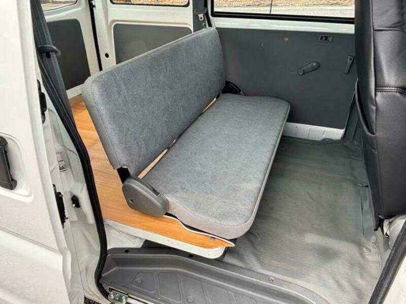 CLIPPER VAN