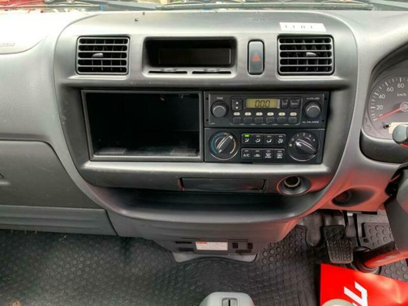 BONGO VAN