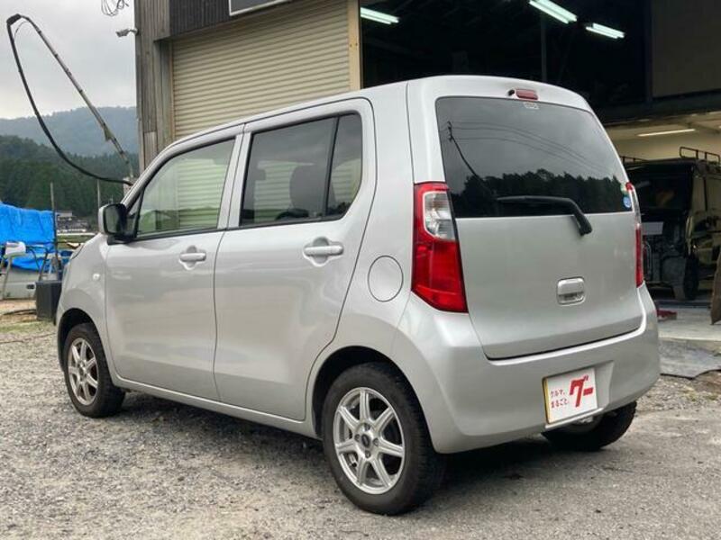 WAGON R