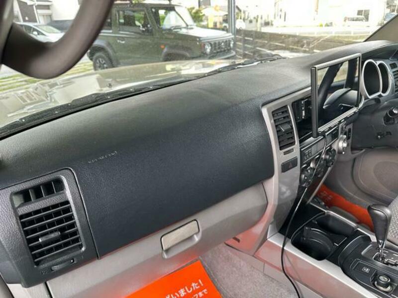 HILUX SURF