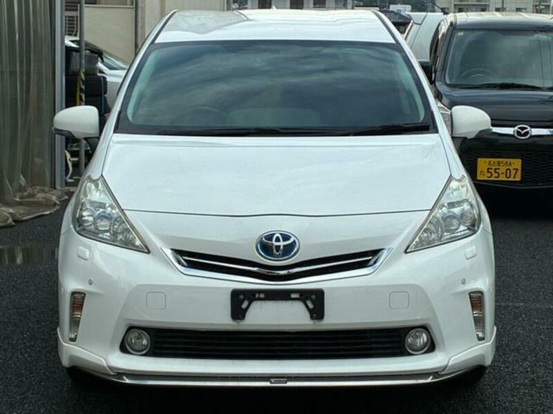 PRIUS ALPHA