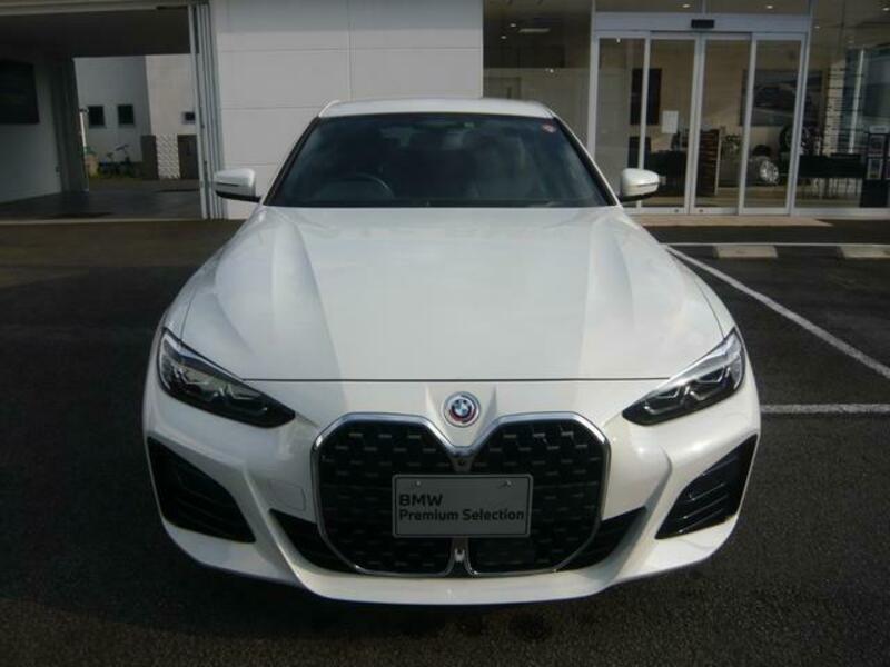 4 SERIES