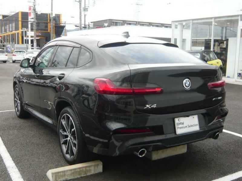 X4