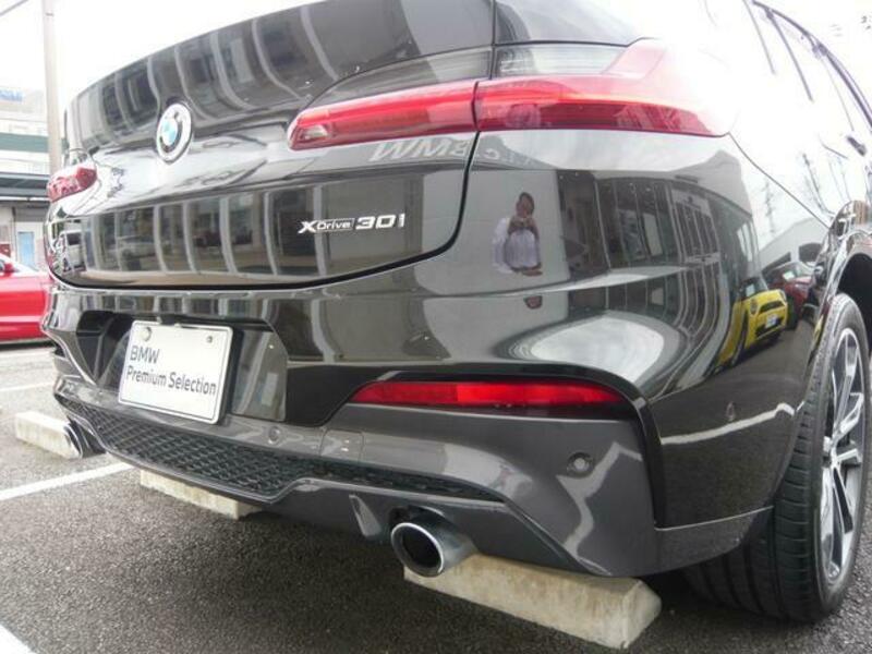 X4