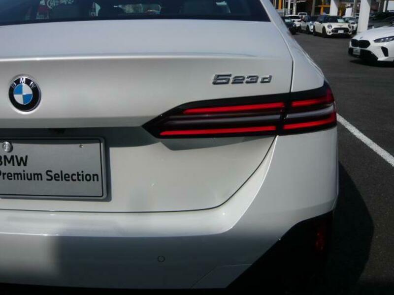 5 SERIES