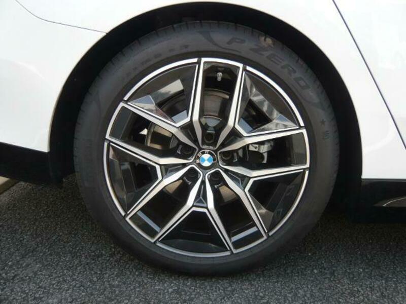 5 SERIES