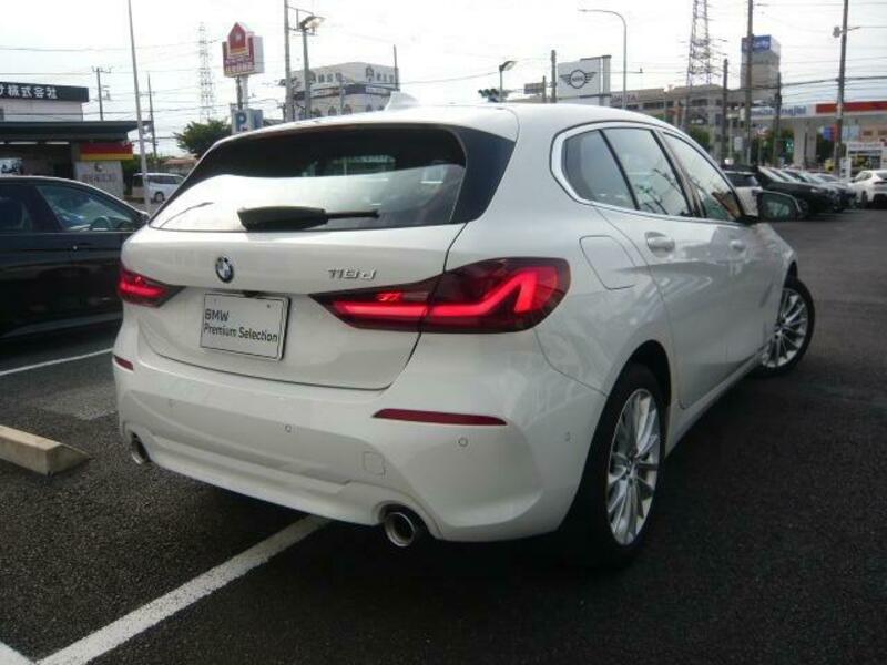 1 SERIES