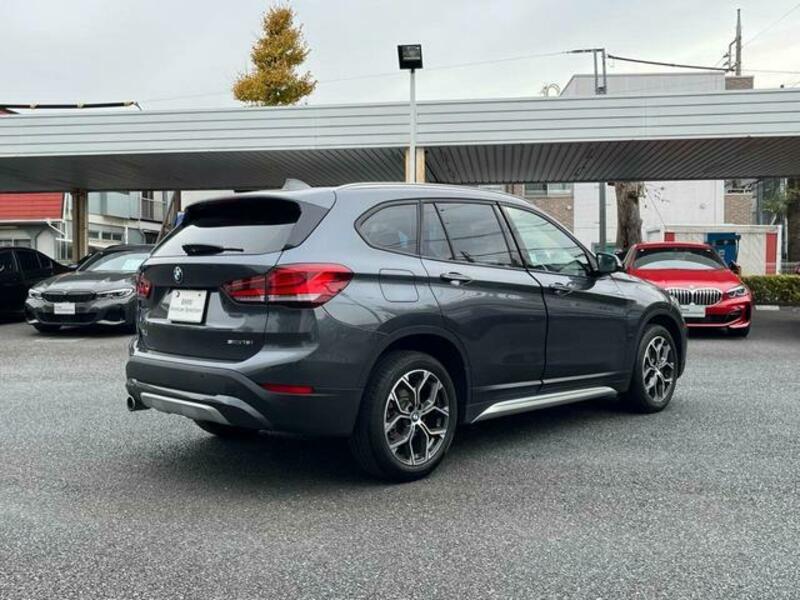 X1