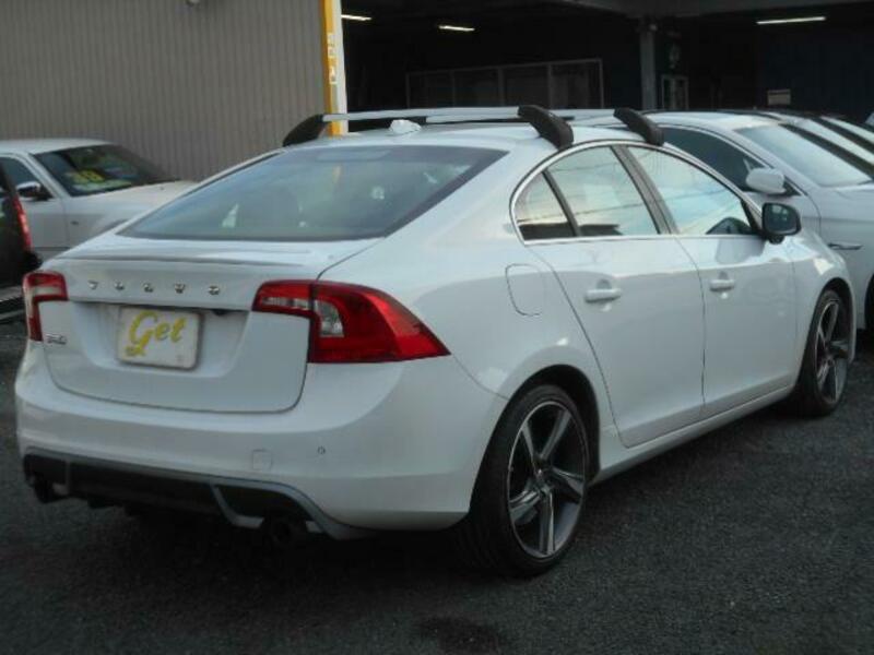 S60