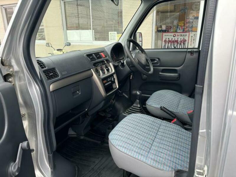 ACTY VAN